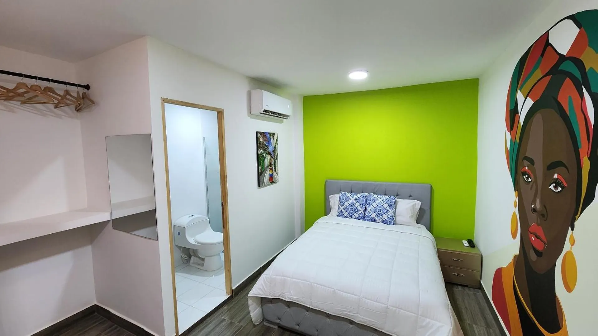 Typical Cartagena Boutique House Hotel 0*,